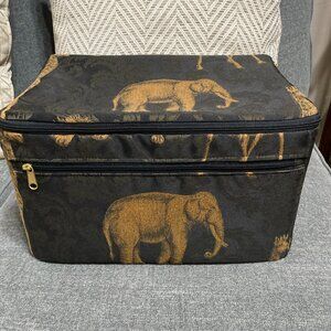 Showline Chicago Animal Print Tapestry Travel Bag With Mirror 15x9x9